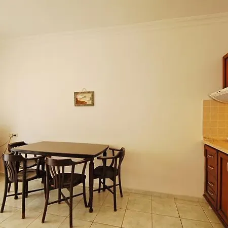 Pasahan Apartment *